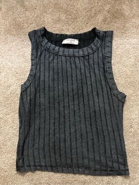 Zenana Outfitters Charcoal Ribbed Crewneck Tank Sz M